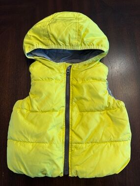 baby Gap Neon Yellow Puffer Vest 18–24 Months Hooded Winter Jacket Unisex